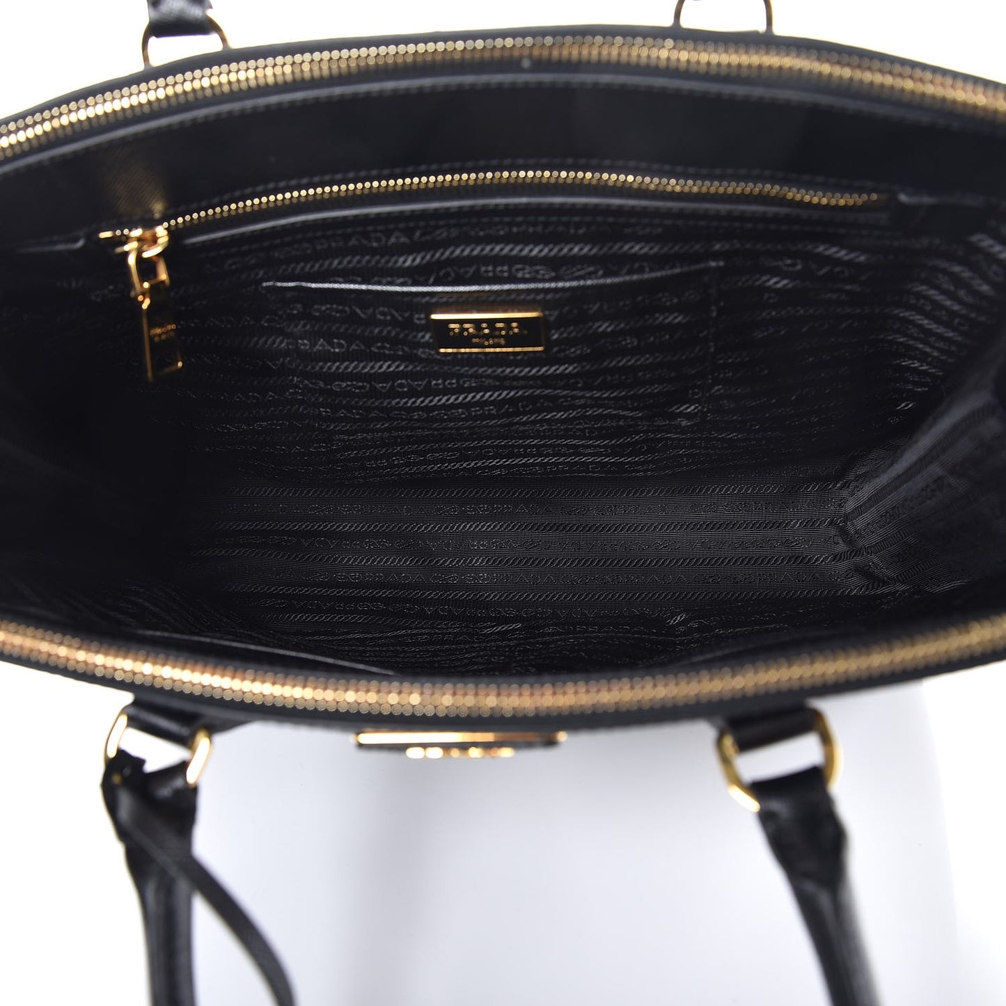 Saffiano Medium Galleria Double Zip Tote Black