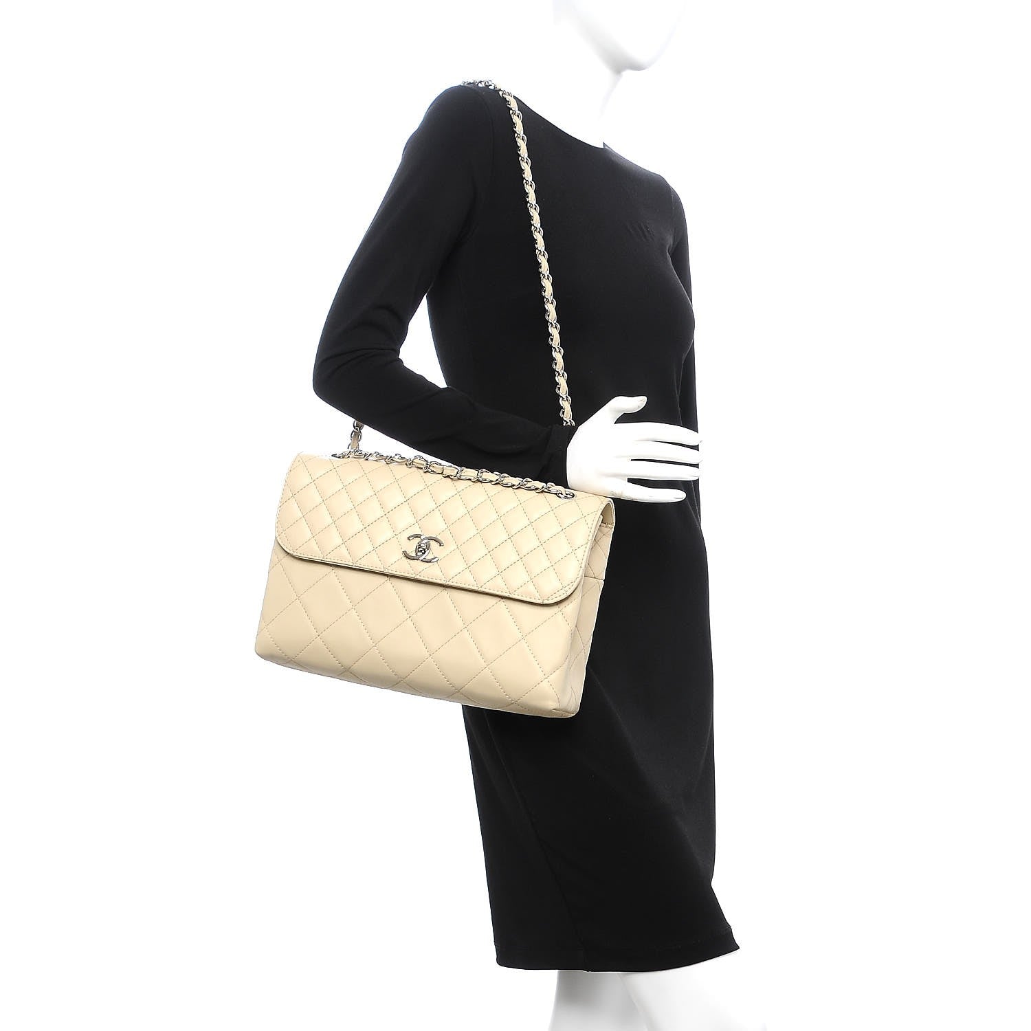 Chanel Calfskin Quilted In the Business Flap Bag Beige Clair 3 of 9