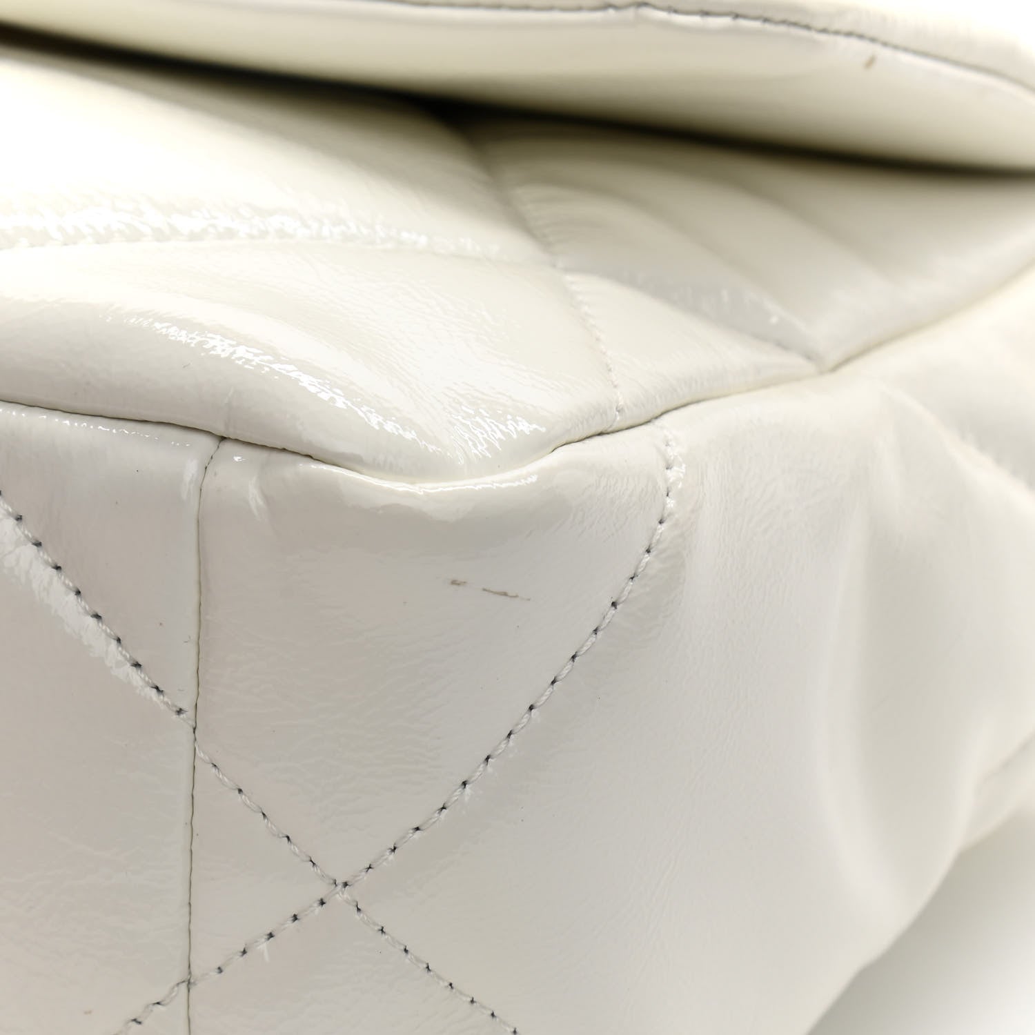 Chanel Shiny Crumpled Calfskin Quilted Medium Chanel 19 Flap White 13 of 16