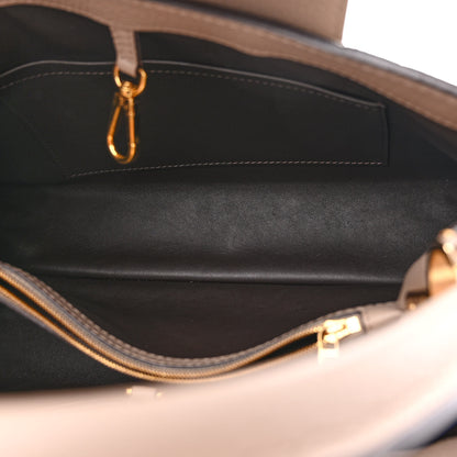 Louis Vuitton Taurillon Capucines MM Galet 5 of 11