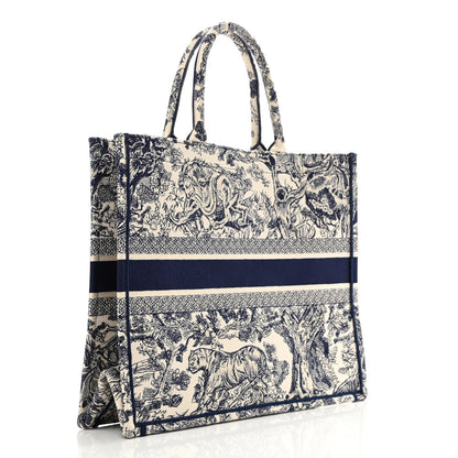 Christian Dior Canvas Embroidered Large Dioriviera Toile De Jouy Book Tote Blue 3 of 13