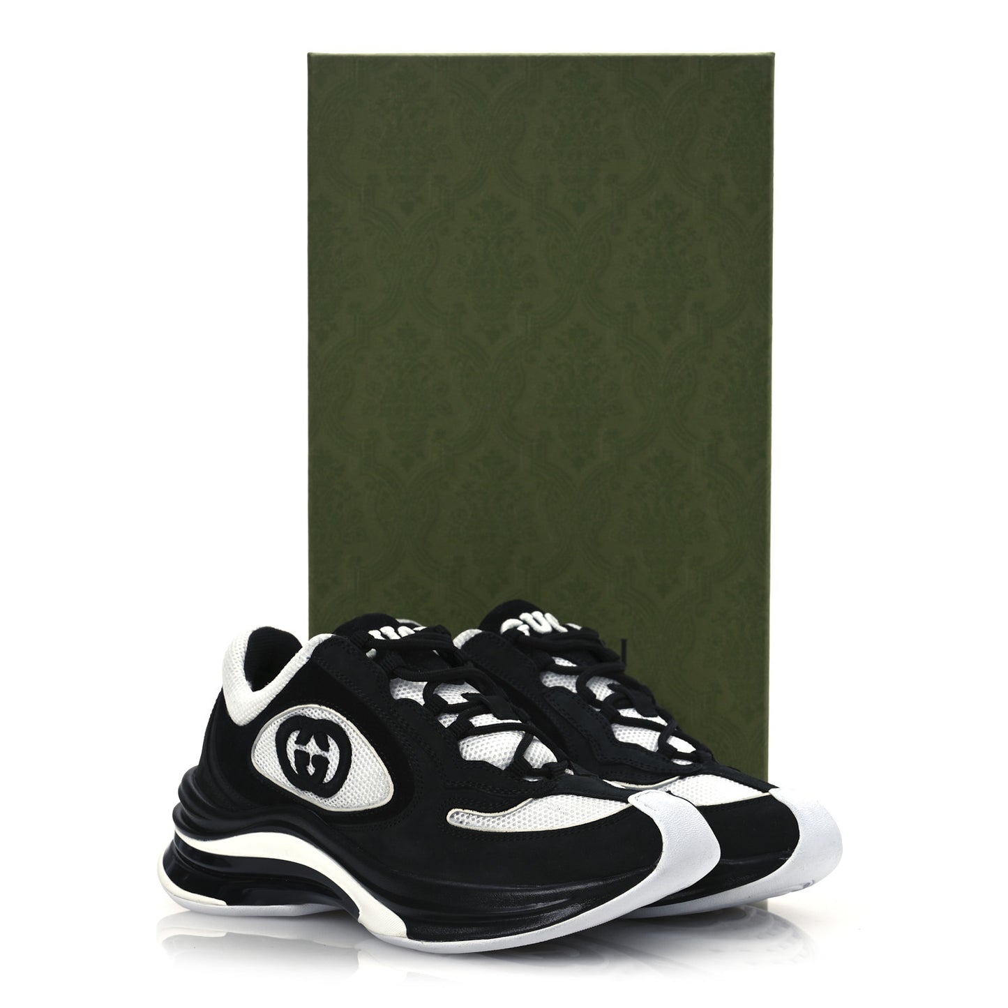 Technical Knit Fabric Suede Calfskin Womens Gucci Run Sneakers 35.5 Black White