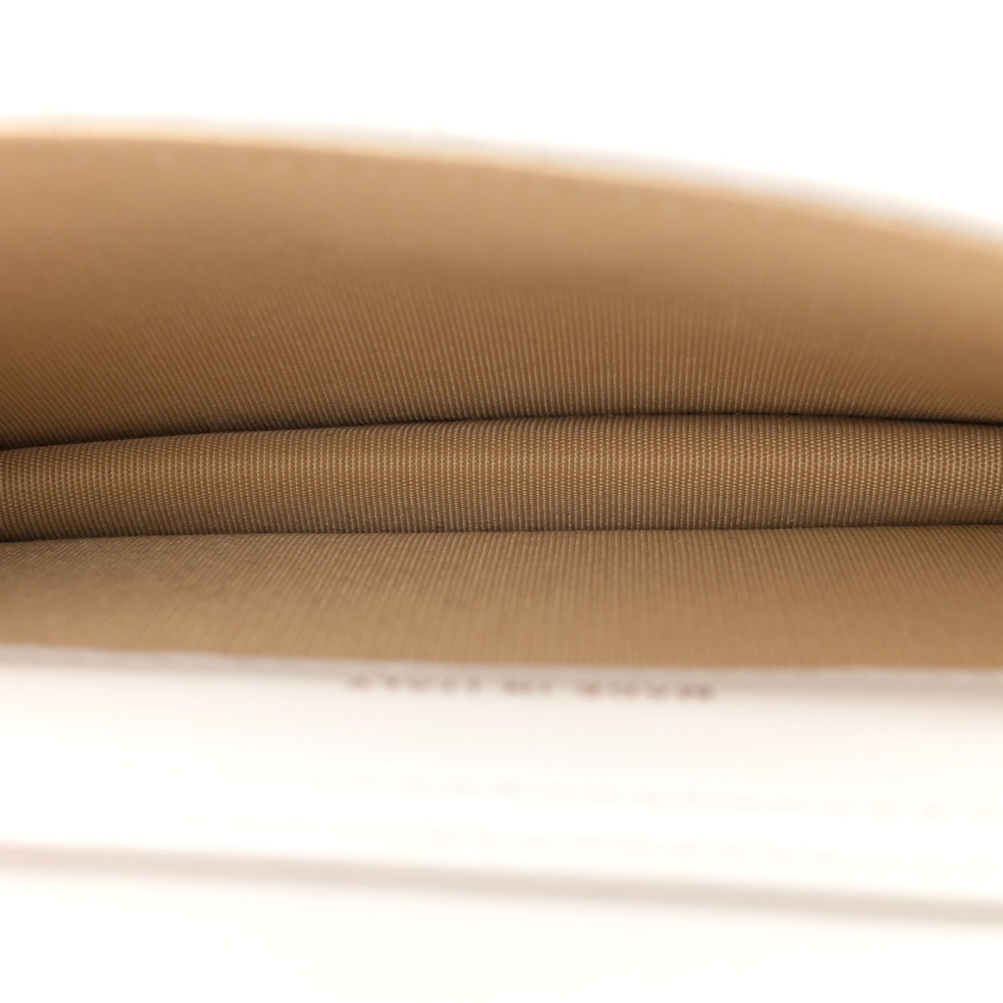 Lambskin Quilted Pearl Crush Clutch With Chain White
