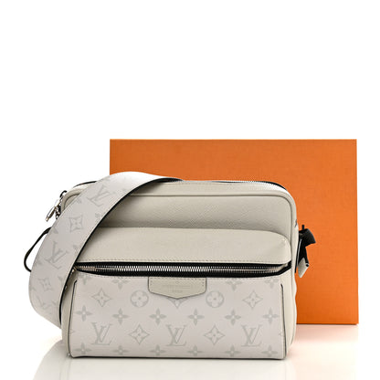 Louis Vuitton Taigarama Outdoor Messenger Antartica 12 of 12