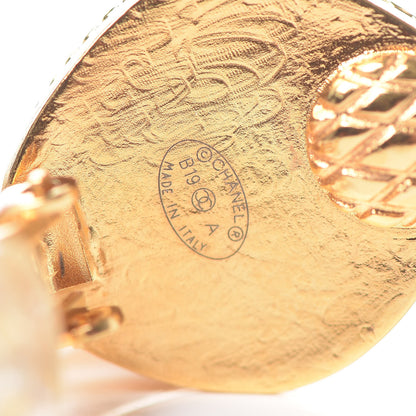 Chanel Resin Along The Nile CC Clip On Earrings Gold Black 4 of 5