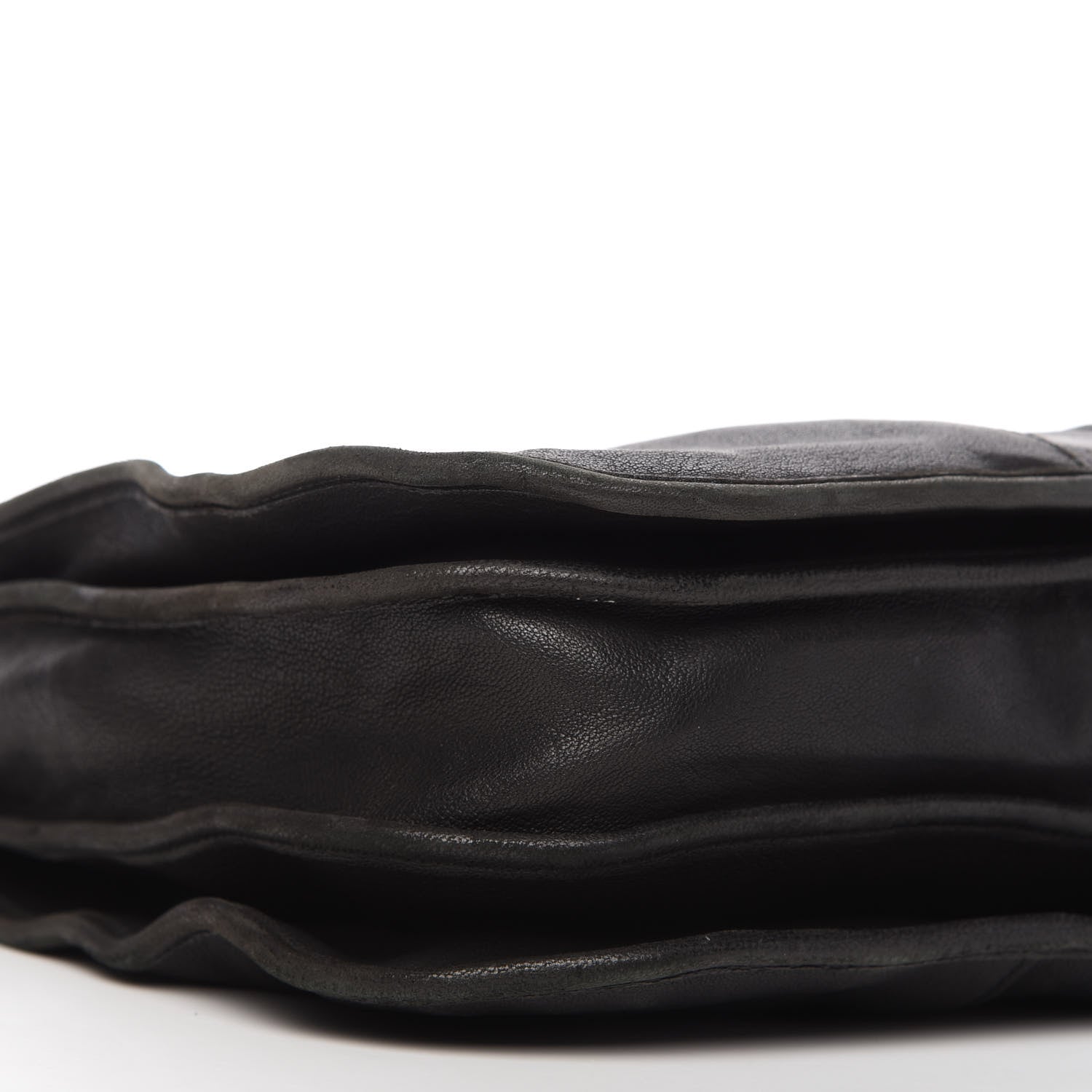 Saint Laurent Sheepskin Medium Chyc Shoulder Bag Black 6 of 15