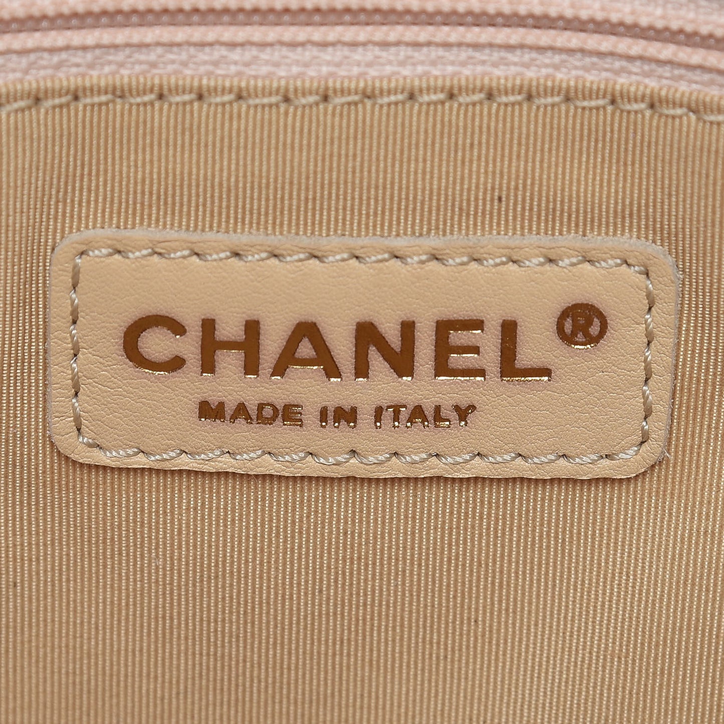 Caviar Quilted Grand Shopping Tote GST Beige Clair