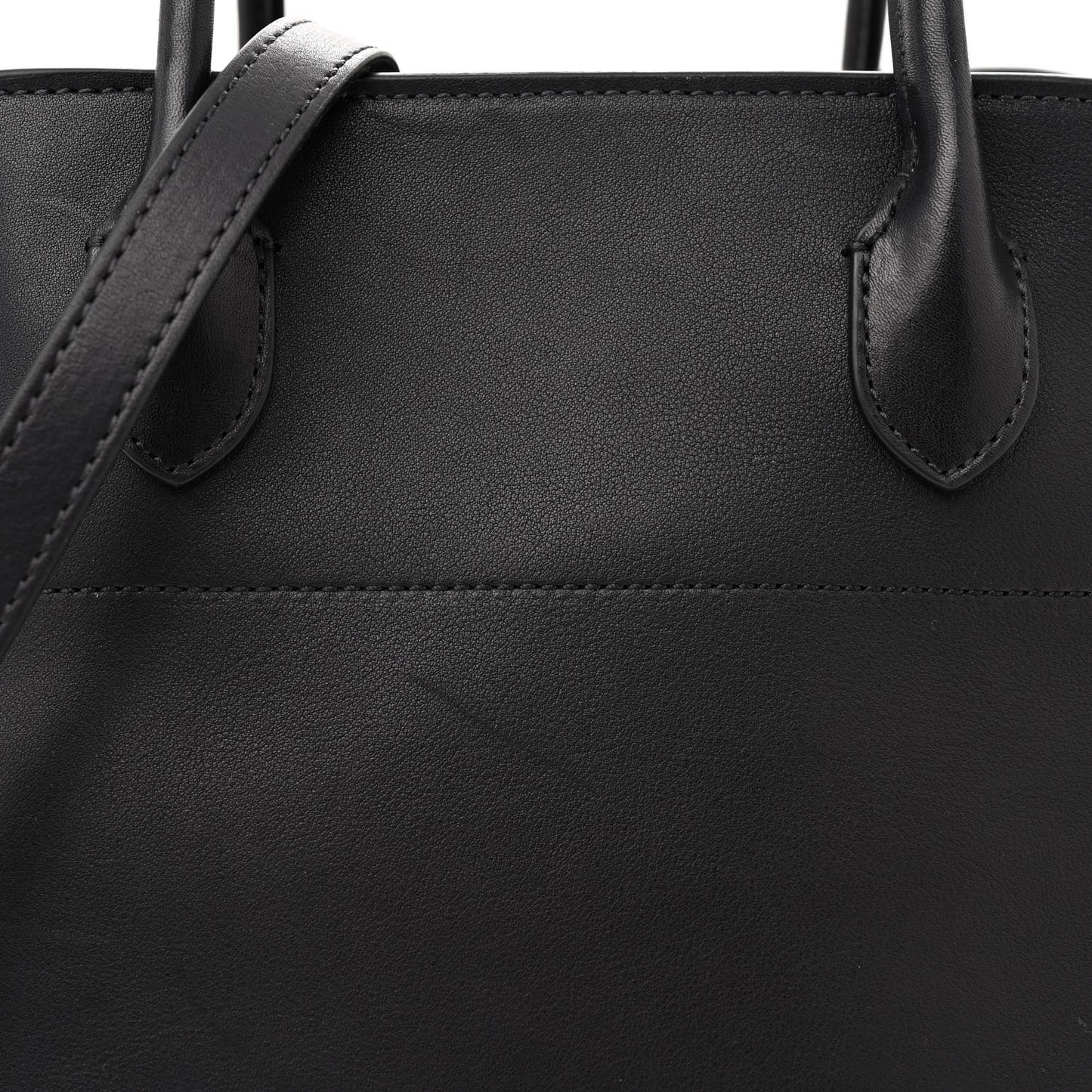 Polished Saddle Calfskin Soft Margaux 12 Black
