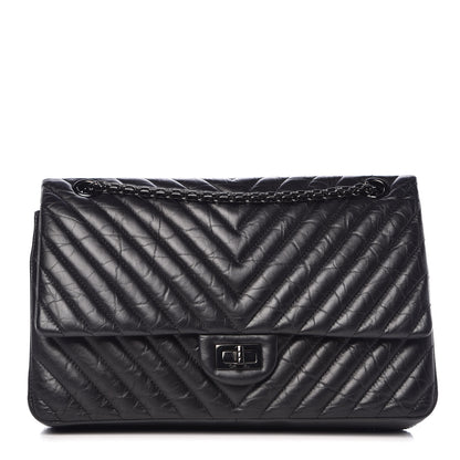 Chanel Aged Calfskin Chevron Quilted 2.55 Reissue 226 So Black 3 of 12