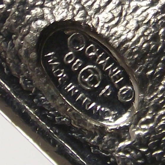 Chanel Camellia Ring Black 6 4 of 4