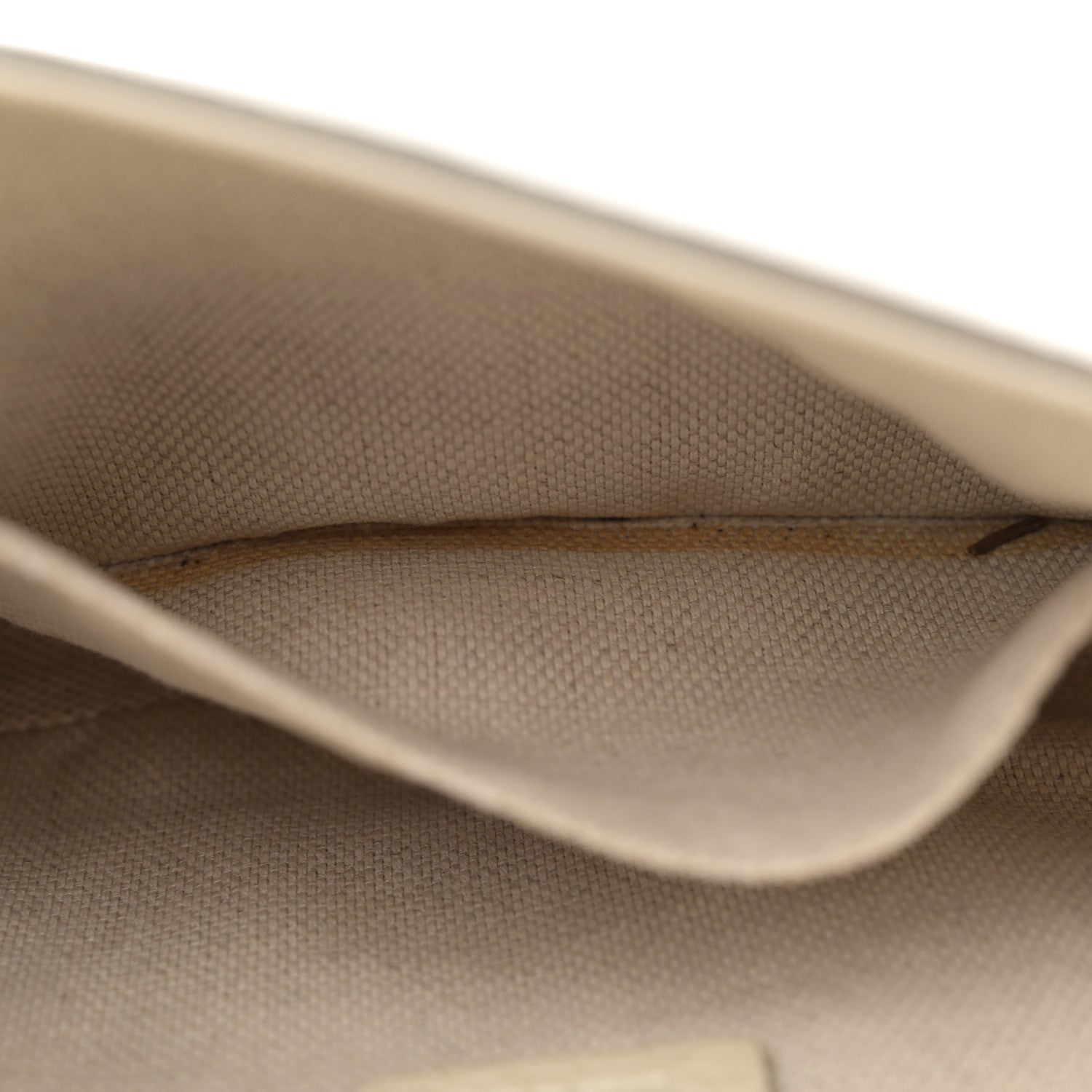 Gucci Cellarius Calfskin Medium Soho Flap Crossbody Ivoire 12 of 12