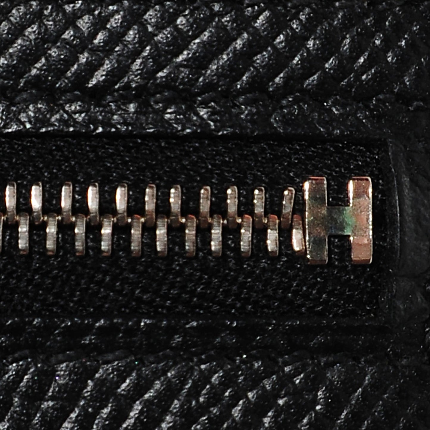 Epsom Bearn Gusset Wallet Black