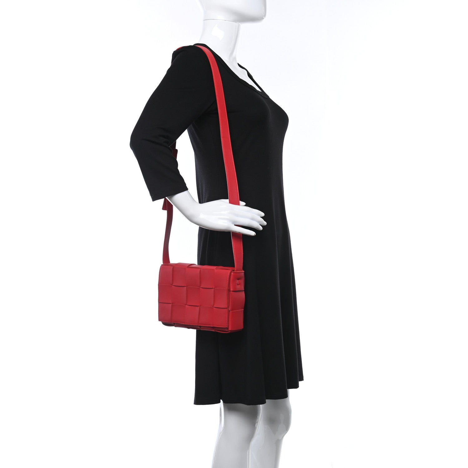 Bottega Veneta Lambskin Maxi Intrecciato Cassette Crossbody Bag Bright Red 2 of 11