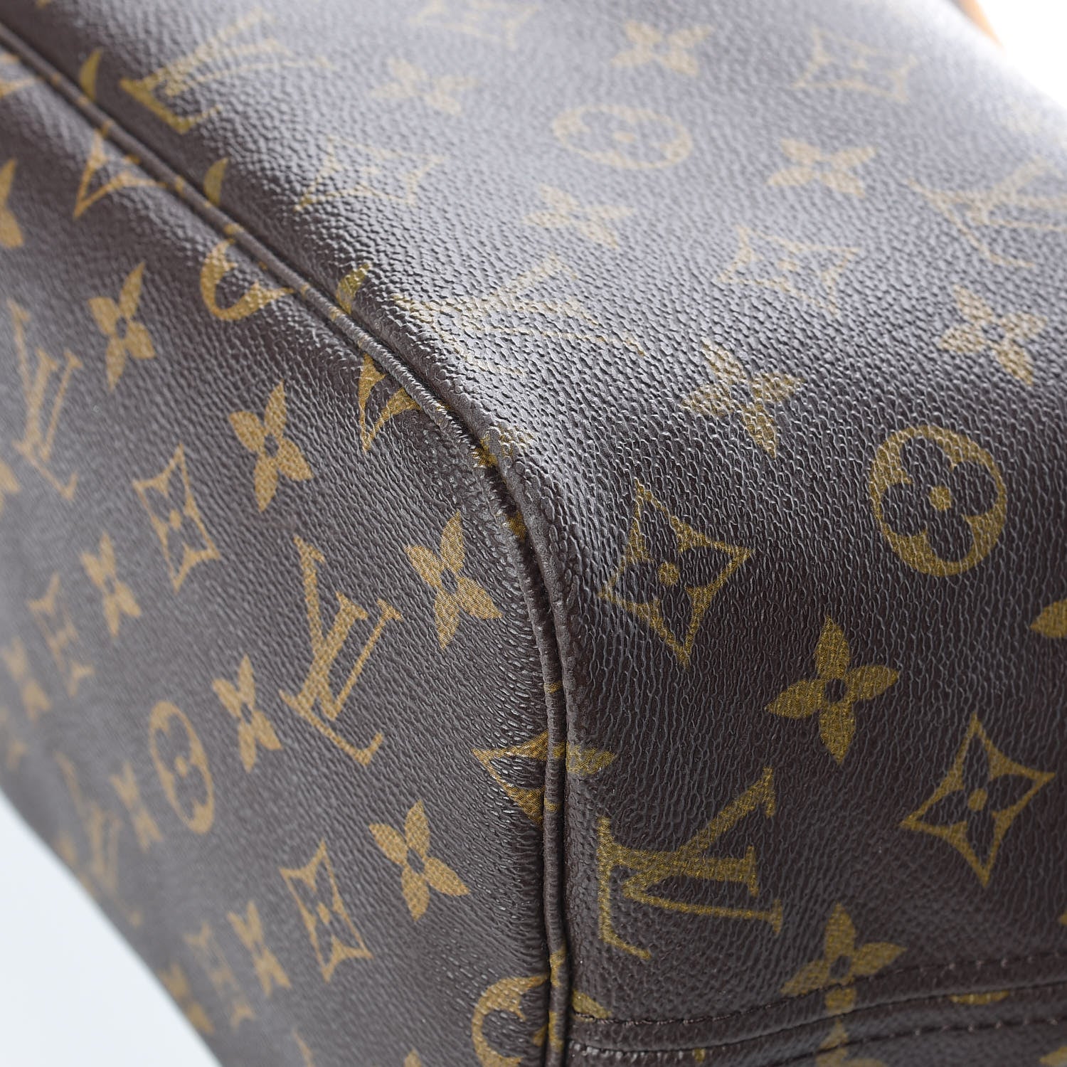 Louis Vuitton Monogram Neverfull MM 10 of 13