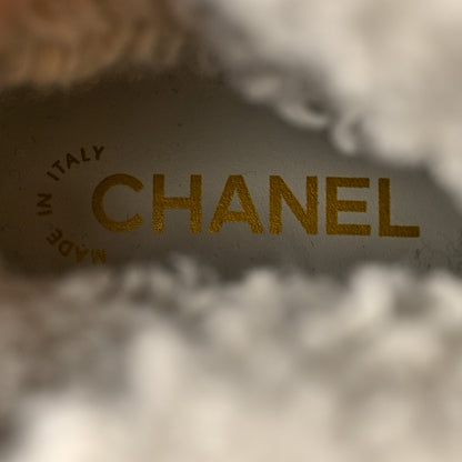 Chanel Calfskin Shearling CC Lace Up Boots 40.1 Light Beige Ivory 6 of 10