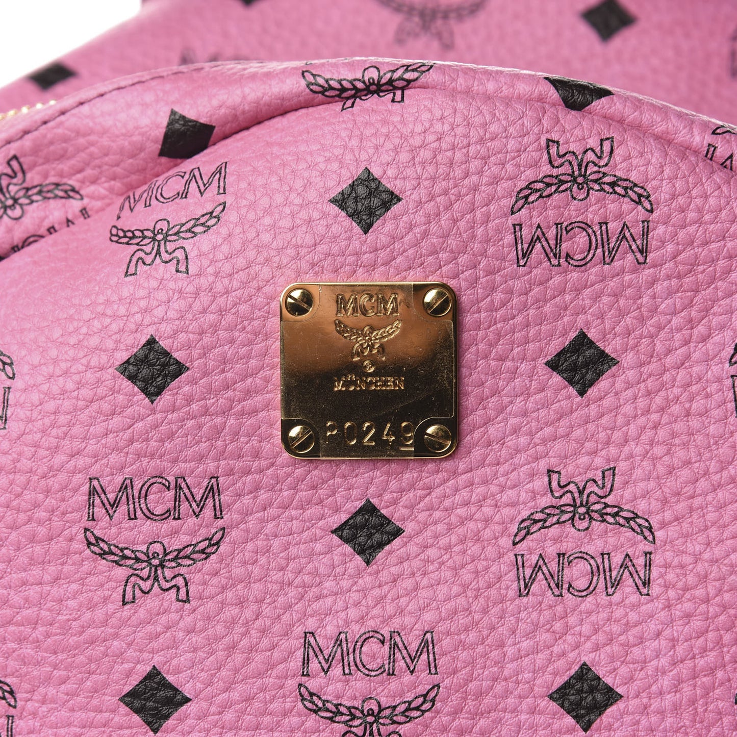 Visetos Medium Side Studs Stark Backpack Pink