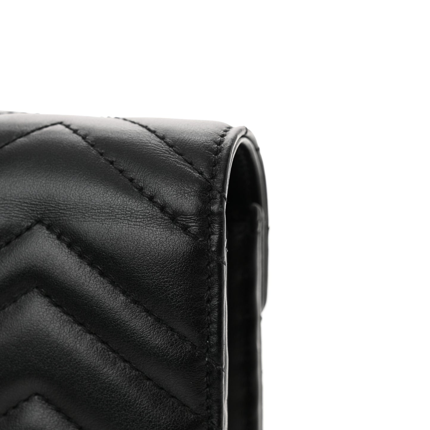 Calfskin Matelasse GG Marmont Chain Wallet Black