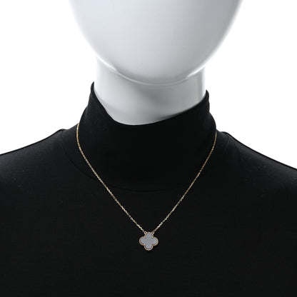 Van Cleef & Arpels 18K Yellow Gold Black Onyx Vintage Alhambra Pendant Necklace 3 of 5