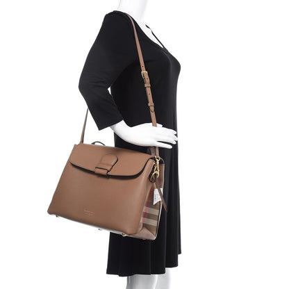 Burberry Derby Calfskin House Check Medium Camberley Dark Sand 2 of 9