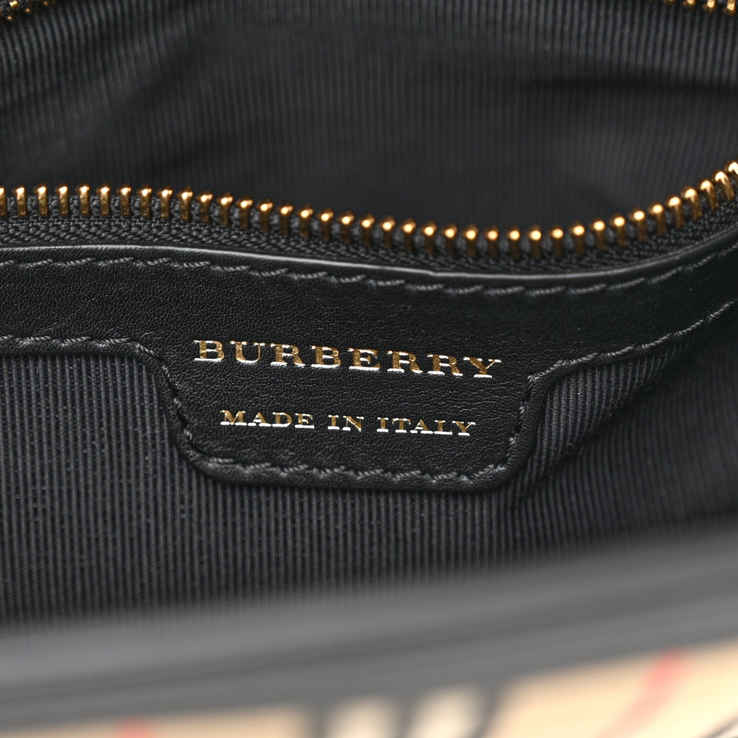Burberry Calfskin 1983 Knight Check Link Medium Zip Tote Black 6 of 10