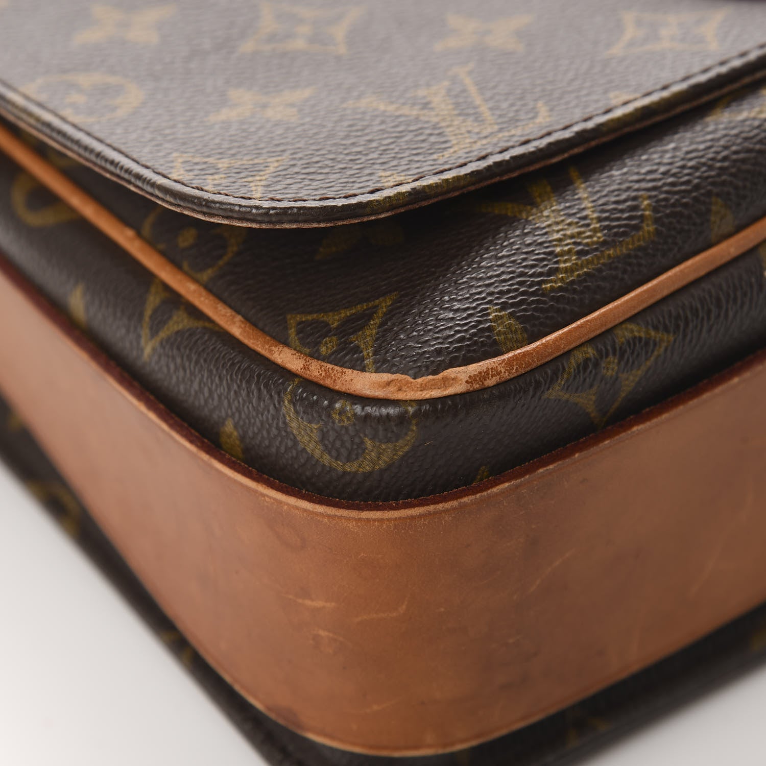 Louis Vuitton Monogram Cartouchiere 26 21 of 22
