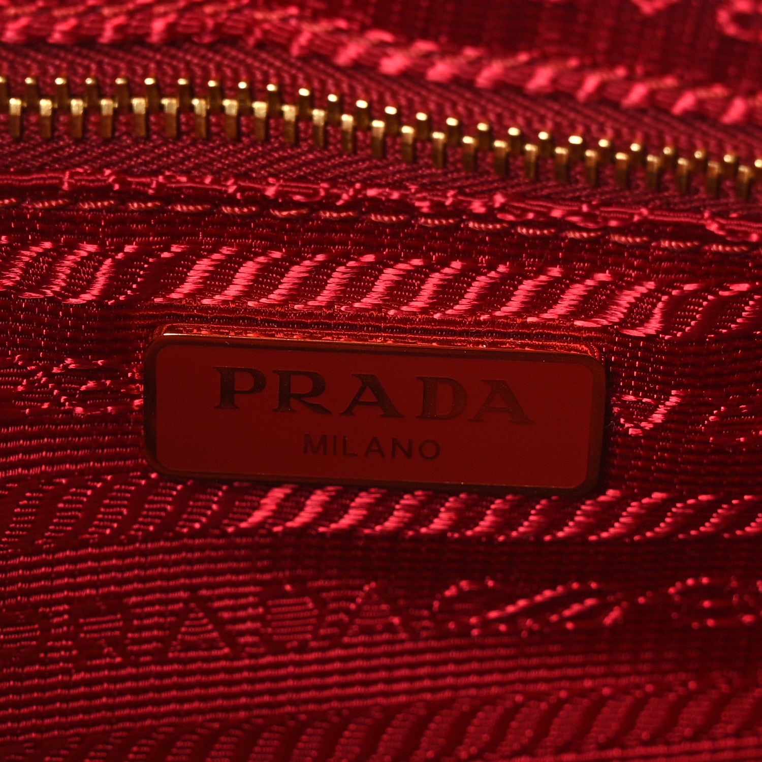 Prada Tessuto Nylon Gaufre Shoulder Bag Rosso 6 of 8