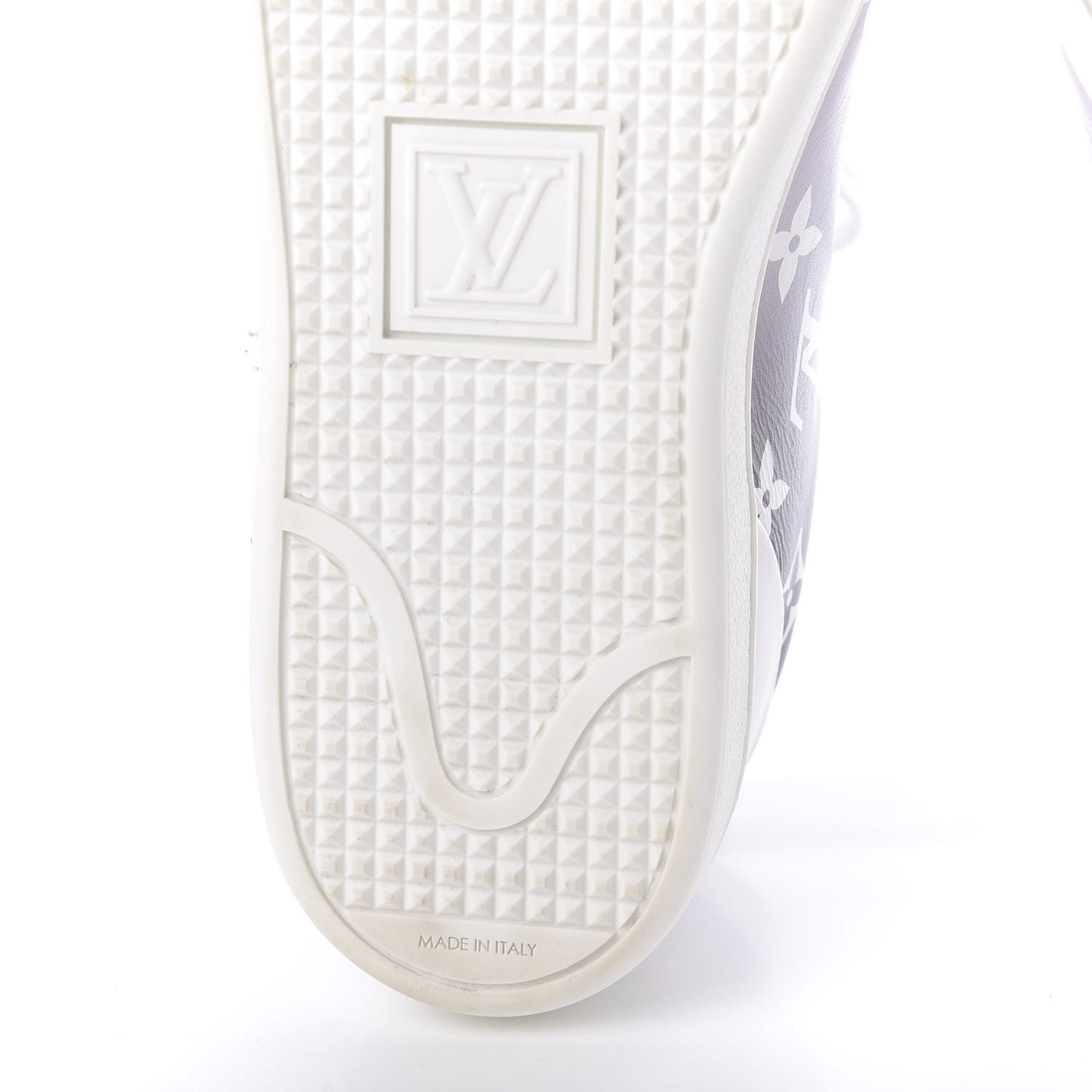 Calfskin Monogram Frontrow Sneakers 38 White Black
