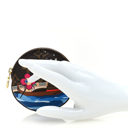 Louis Vuitton Monogram 2019 Christmas Animation Round Coin Purse Blue 2 of 7