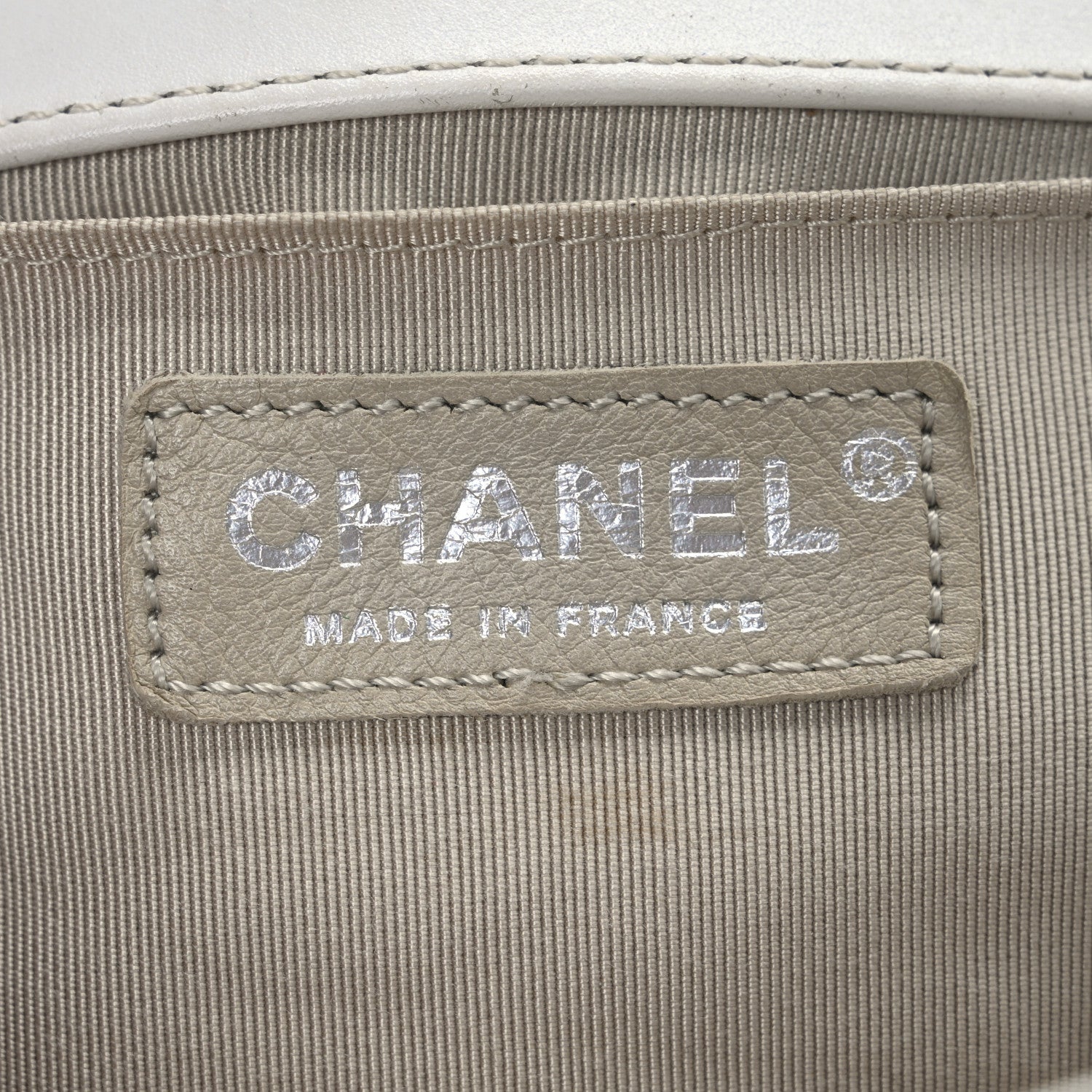 Chanel Distressed Patent Quilted Medium Boy Flap White 6 of 14