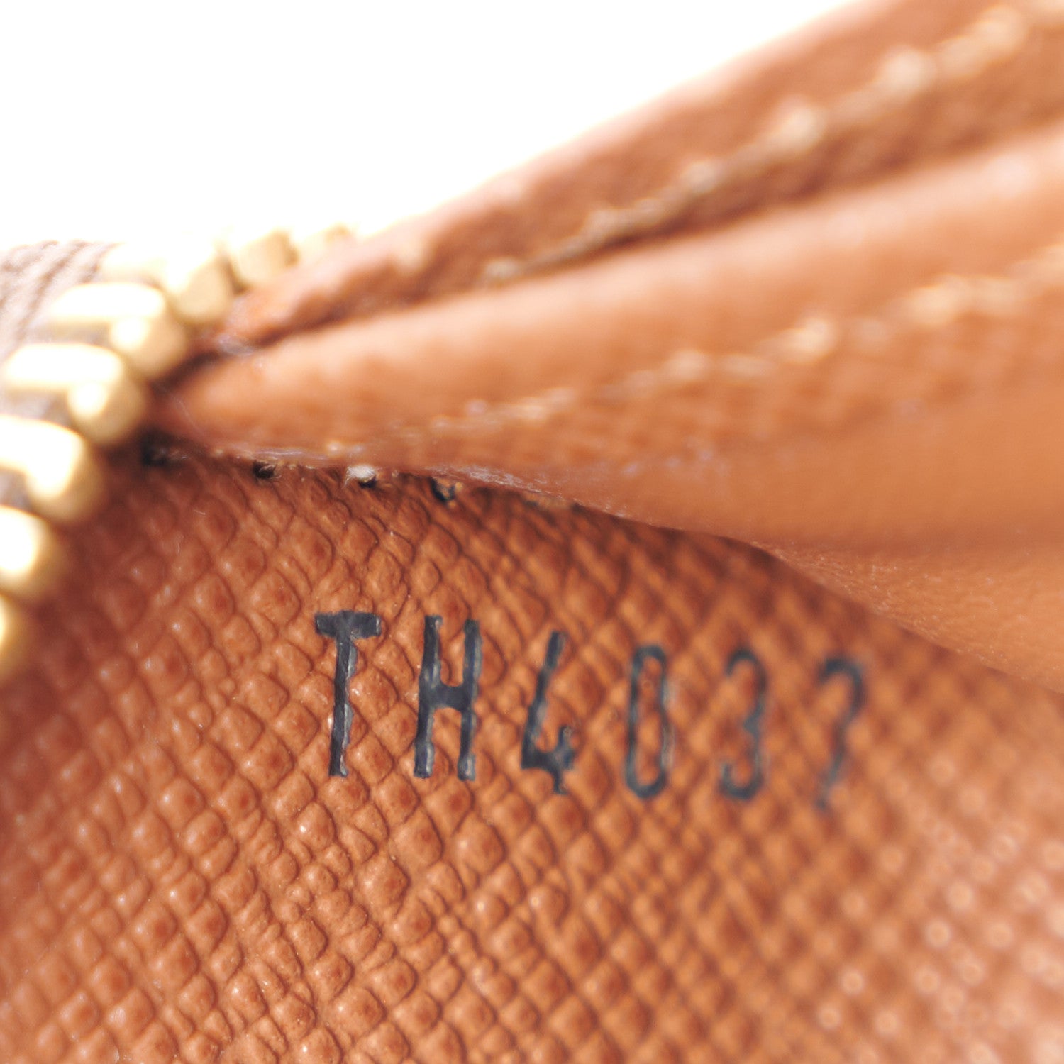 Louis Vuitton Monogram Zippy Coin Purse 7 of 8