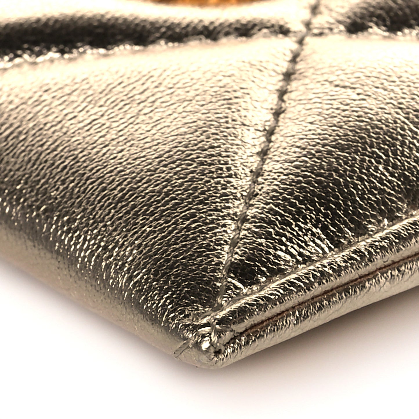 Metallic Lambskin Quilted Chanel 19 Card Holder Gold