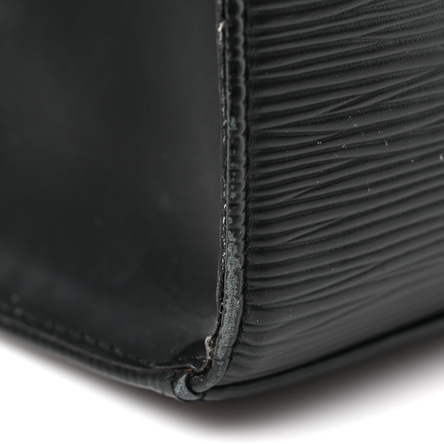 Louis Vuitton Epi Croisette PM Black 12 of 12