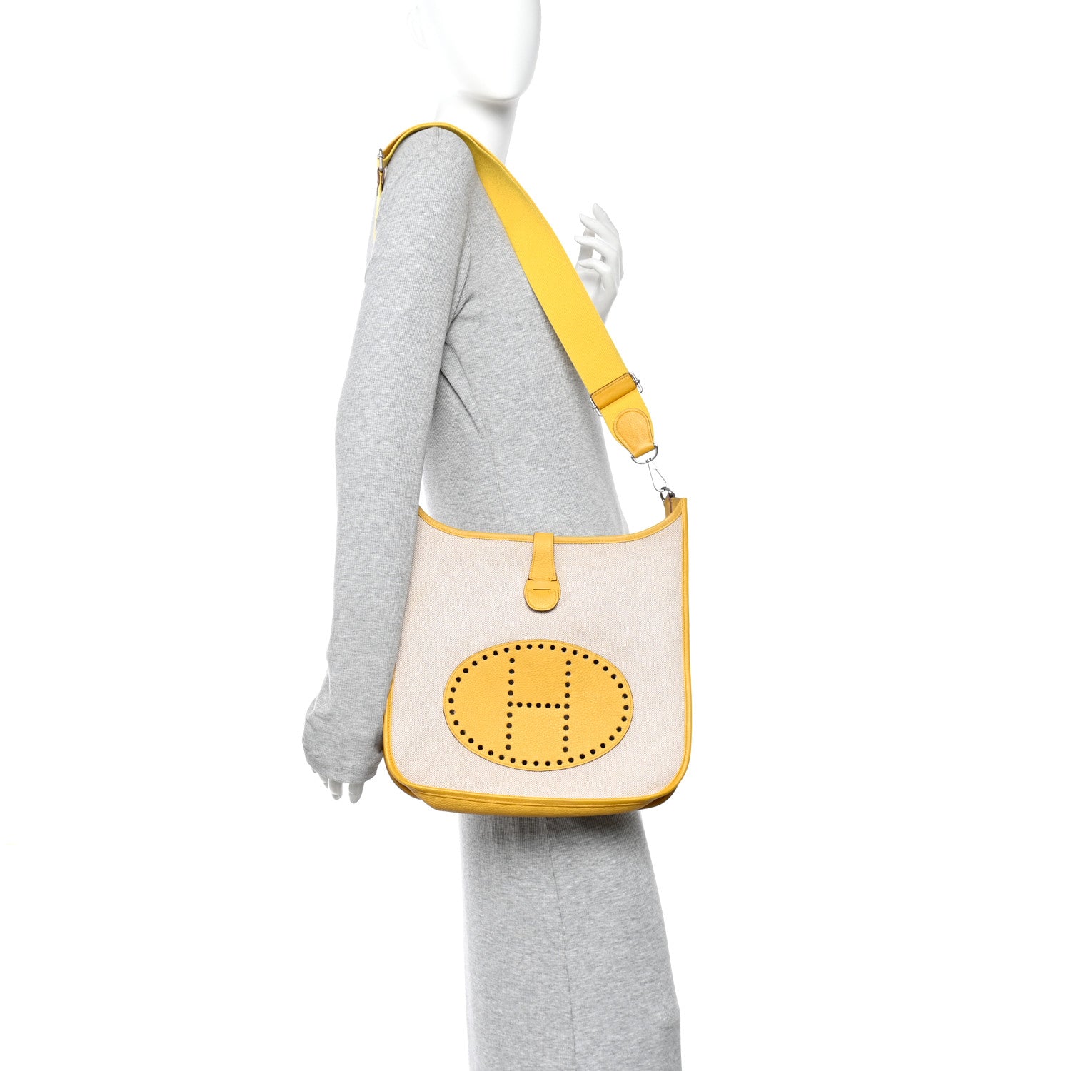 Hermes Toile Taurillon Clemence Evelyne III GM Jaune 2 of 11