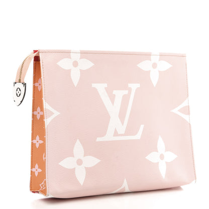 Louis Vuitton Monogram Giant Toiletry Pouch 26 Rouge 3 of 11