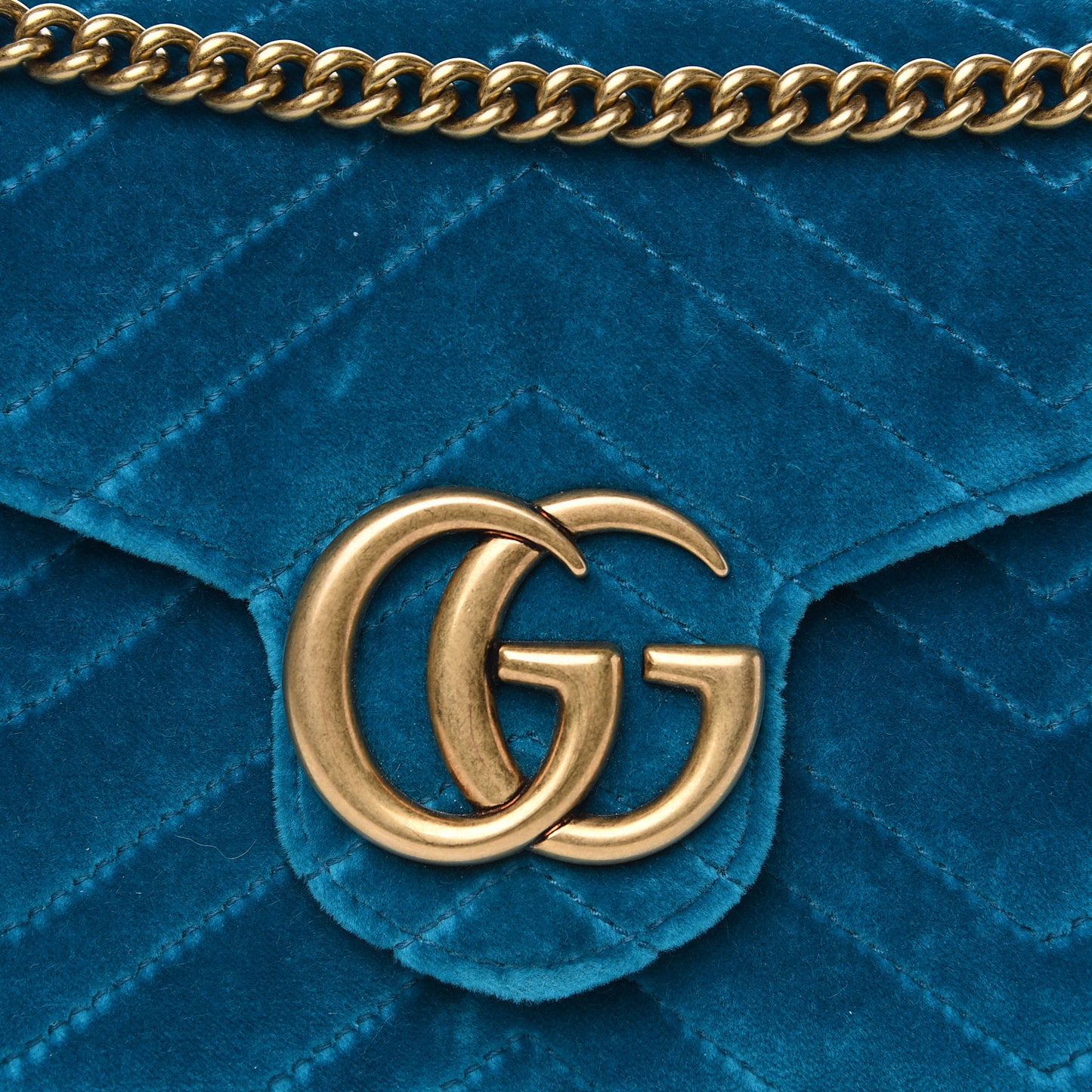 Velvet Matelasse GG Marmont Chain Wallet Pavone Cyan