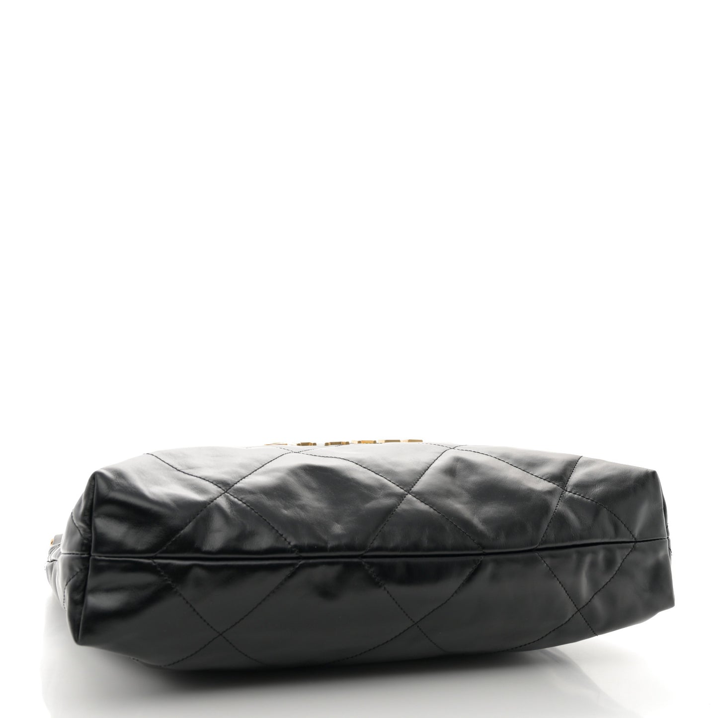 Shiny Calfskin Quilted Chanel 22 Black