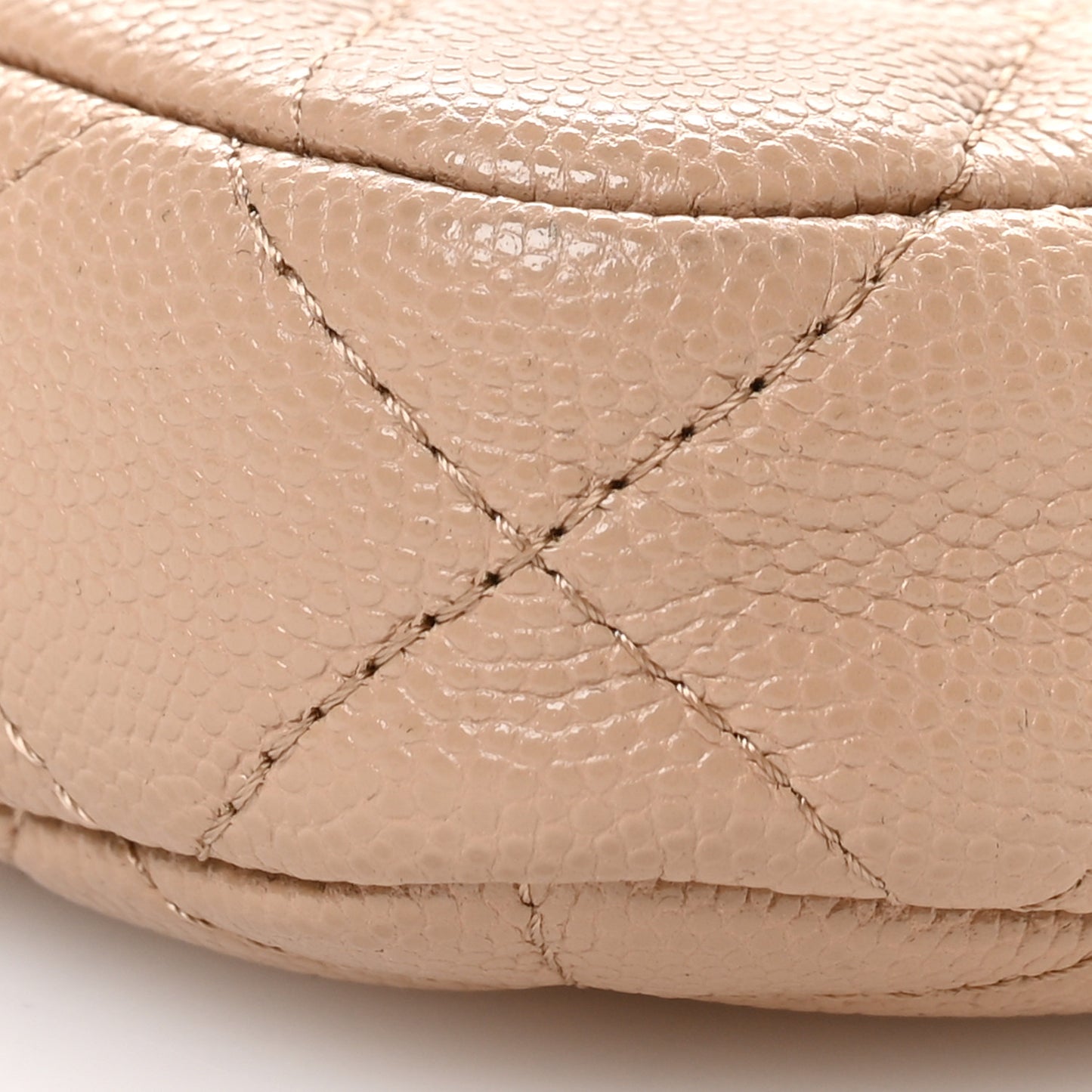 Caviar Quilted Small Clutch With Chain Beige