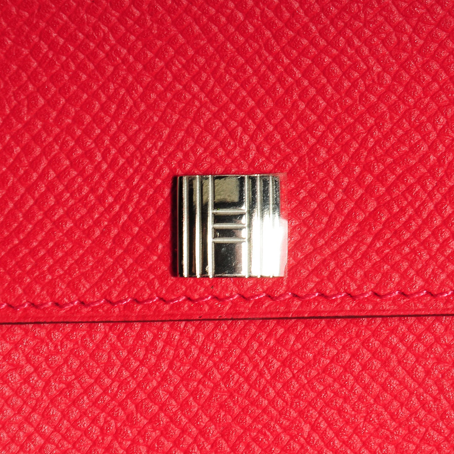 Epsom Kelly Tri-Fold Wallet Rouge Vif