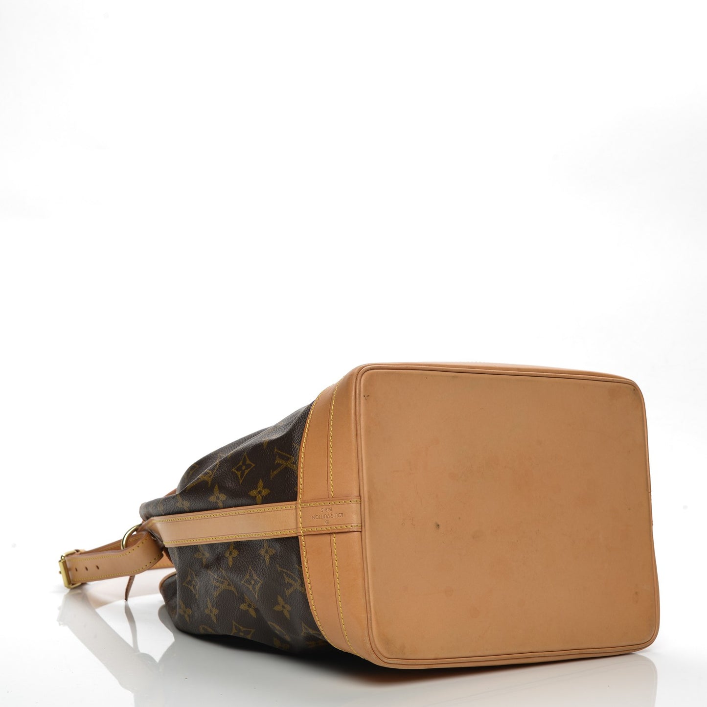 Monogram Noe
