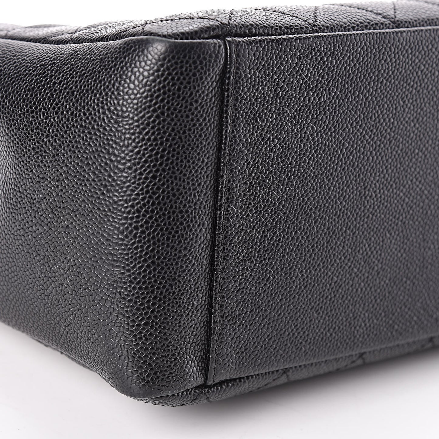 Caviar Quilted Grand Shopping Tote GST Black