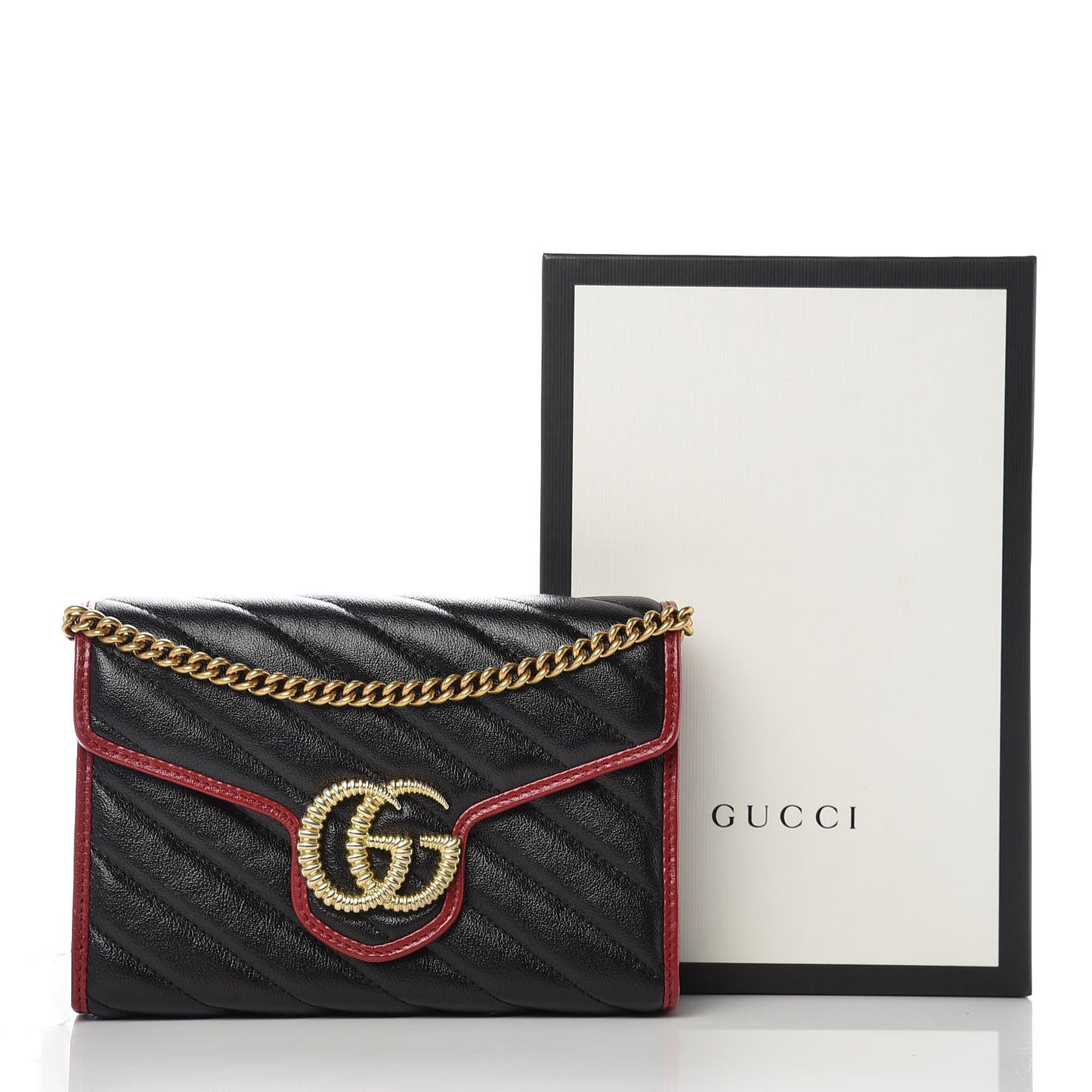 Vintage Effect Calfskin Matelasse Diagonal Torchon GG Marmont Chain Wallet Black Romantic Cherry