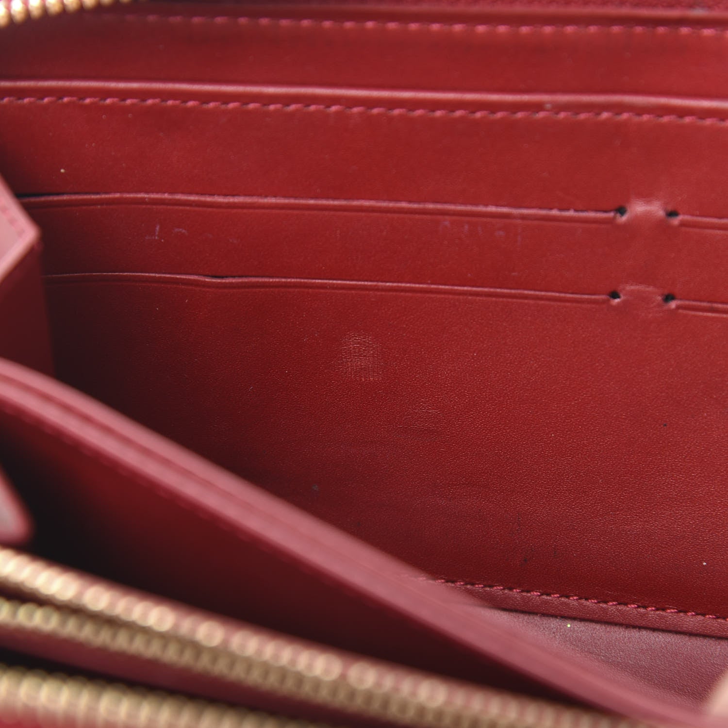 Louis Vuitton Vernis Zippy Wallet Pomme D'Amour 8 of 8