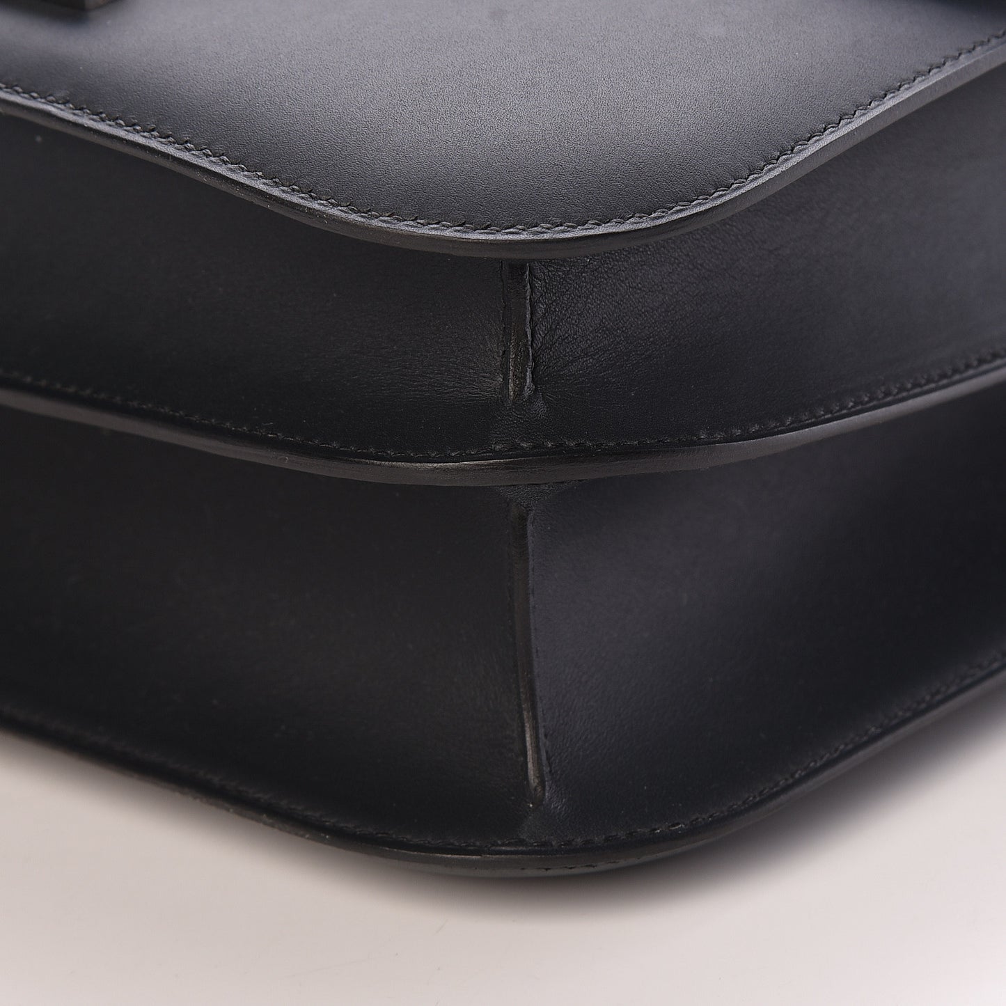 Veau Sombrero Constance Cartable 29 Bleu Obscur