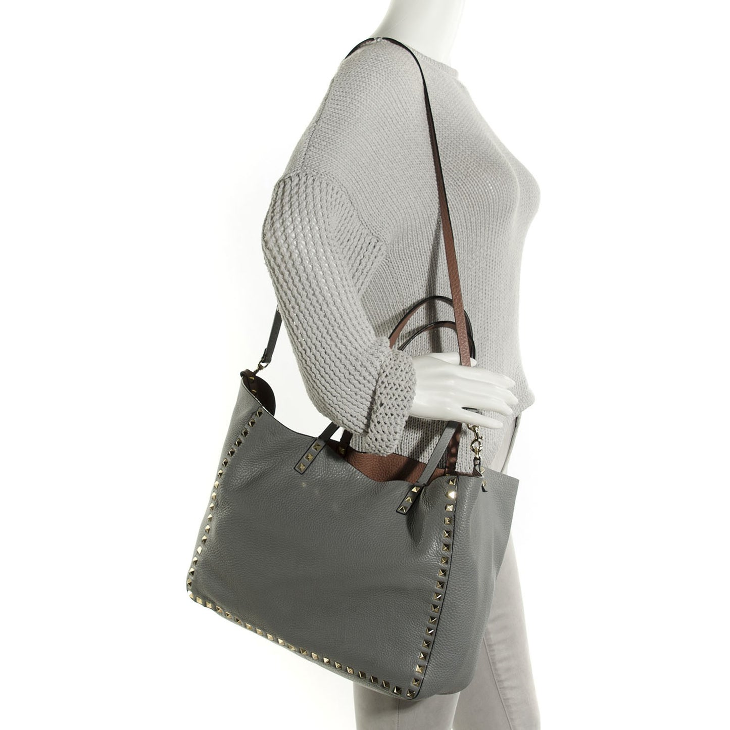 Grained Calfskin Medium Rockstud Reversible Tote Dark Rose Grey