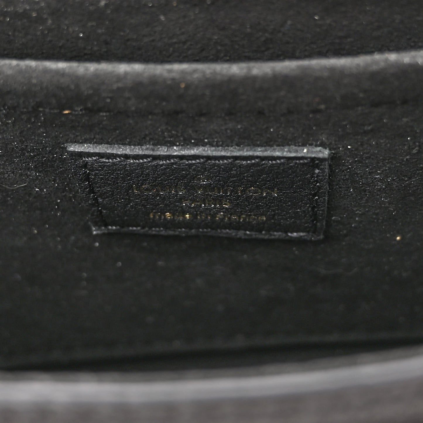 Grained Calfskin Lockme Tender Black