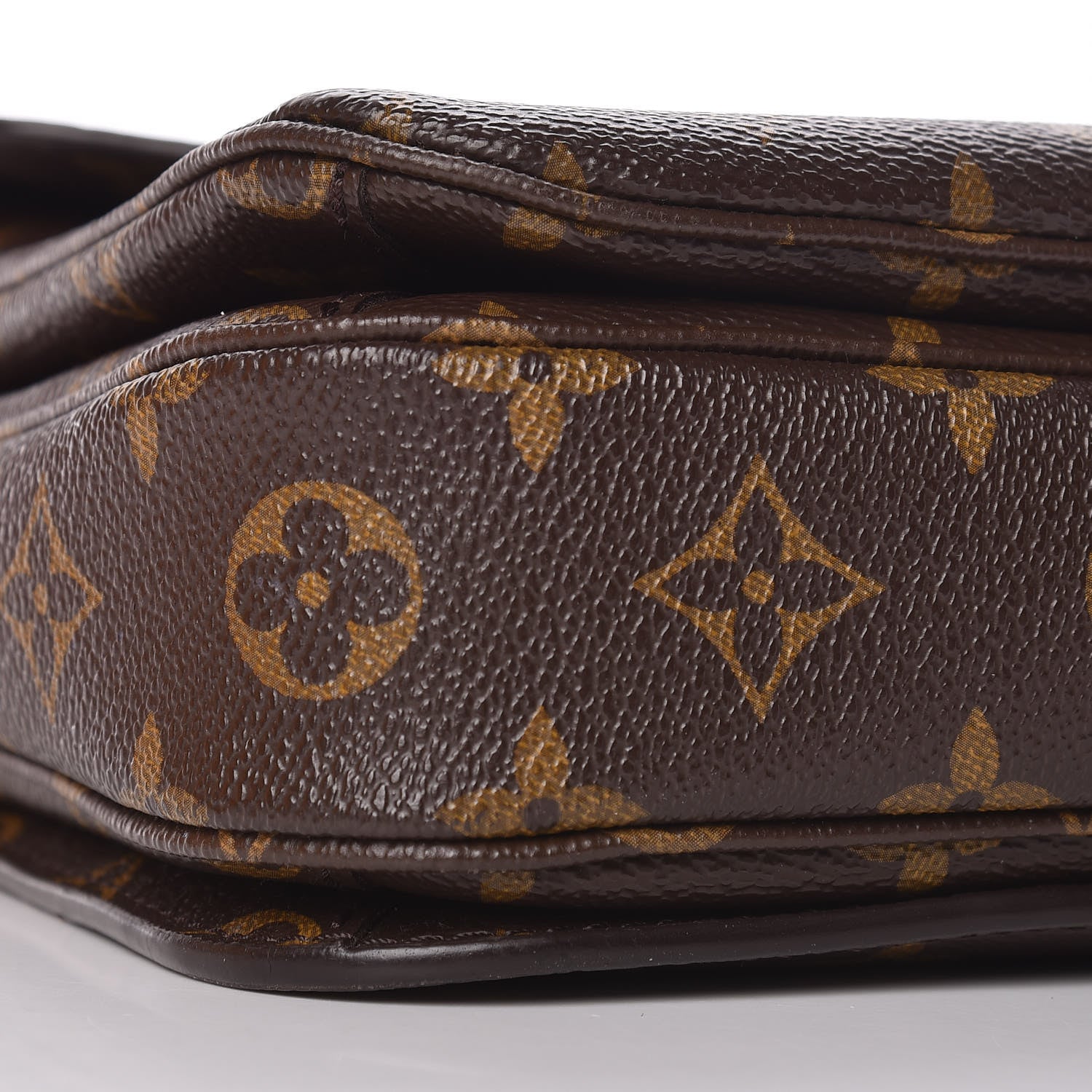 Louis Vuitton Monogram Pochette Metis 10 of 14
