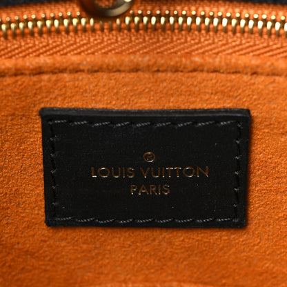 Louis Vuitton Empreinte Monogram Giant Onthego MM Black 7 of 7