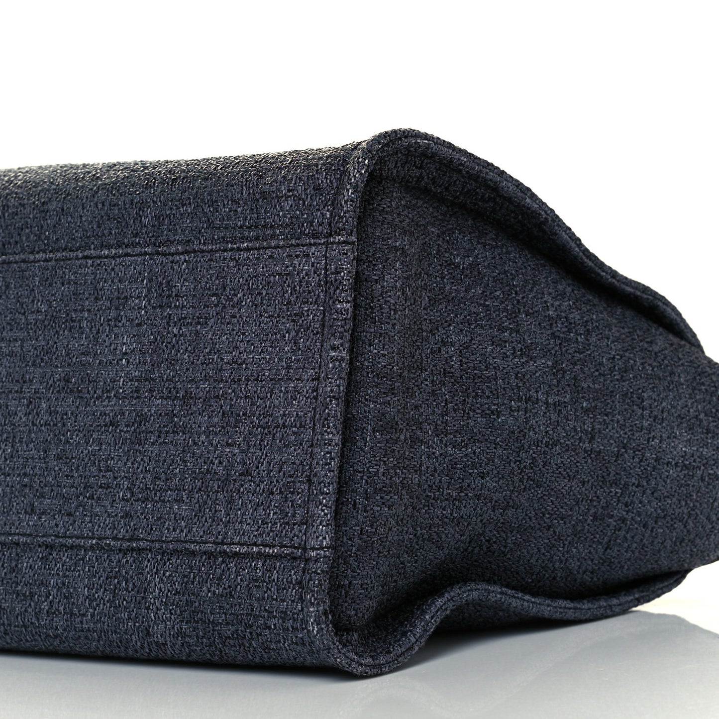 Lurex Boucle Medium Deauville Tote Black