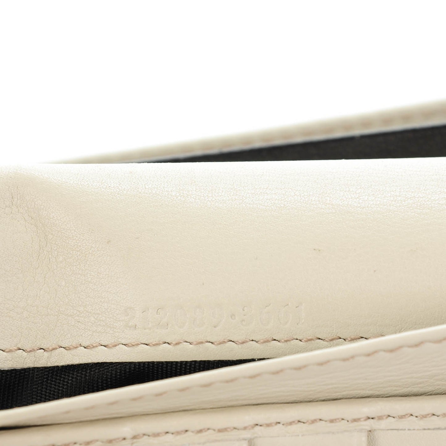 Guccissima Margaux Calfskin Icon Bar Continental Flap Wallet Mystic White