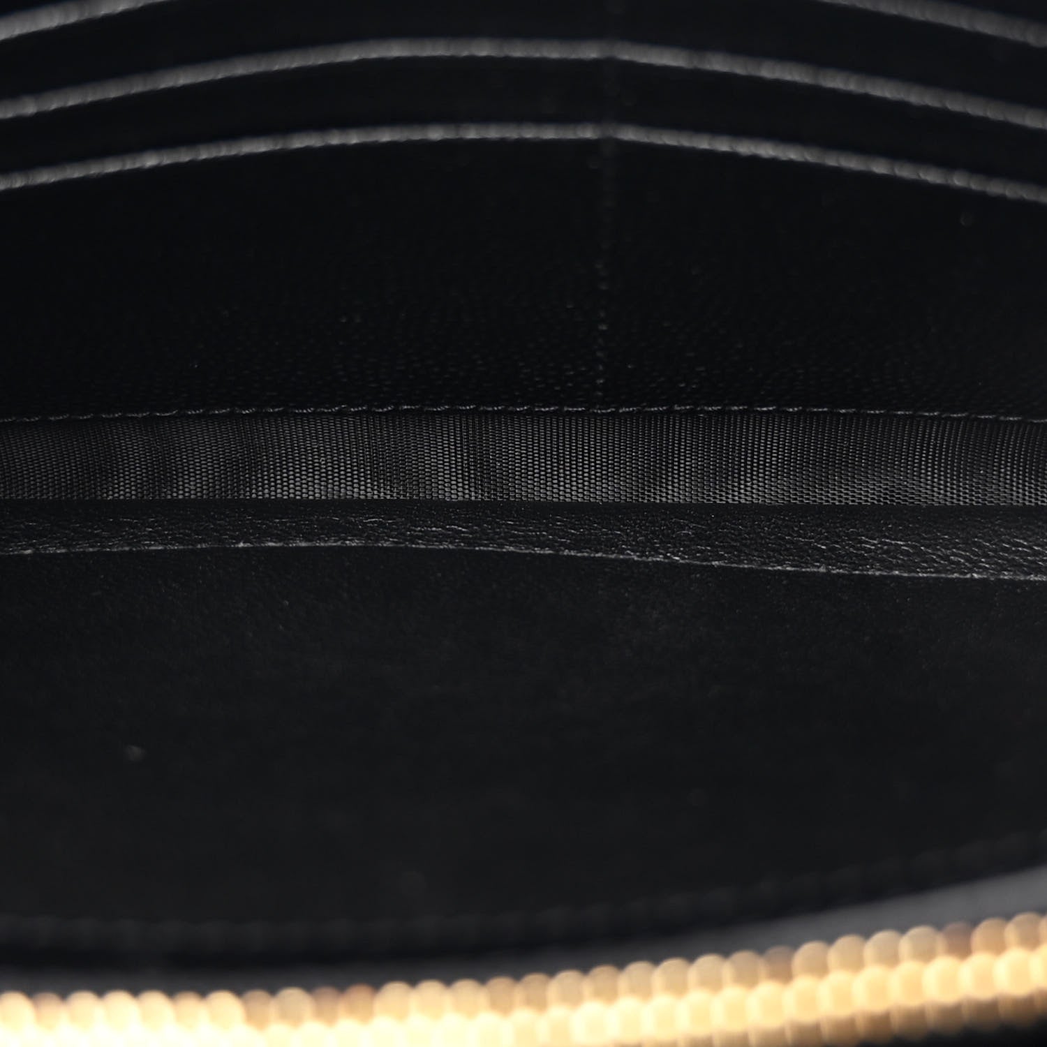 Saint Laurent Grain De Poudre Matelasse Chevron Monogram Chain Wallet Black 6 of 12